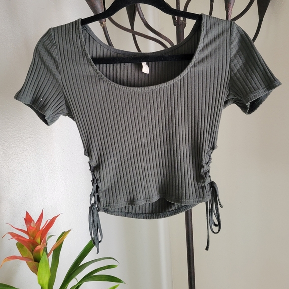 Bundle of 3 90s Vibe Tees. Forever 21, Rue 21, and  On Fire brands. - Picture 2 of 11